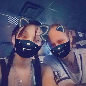 Meet your Posher, Destiny